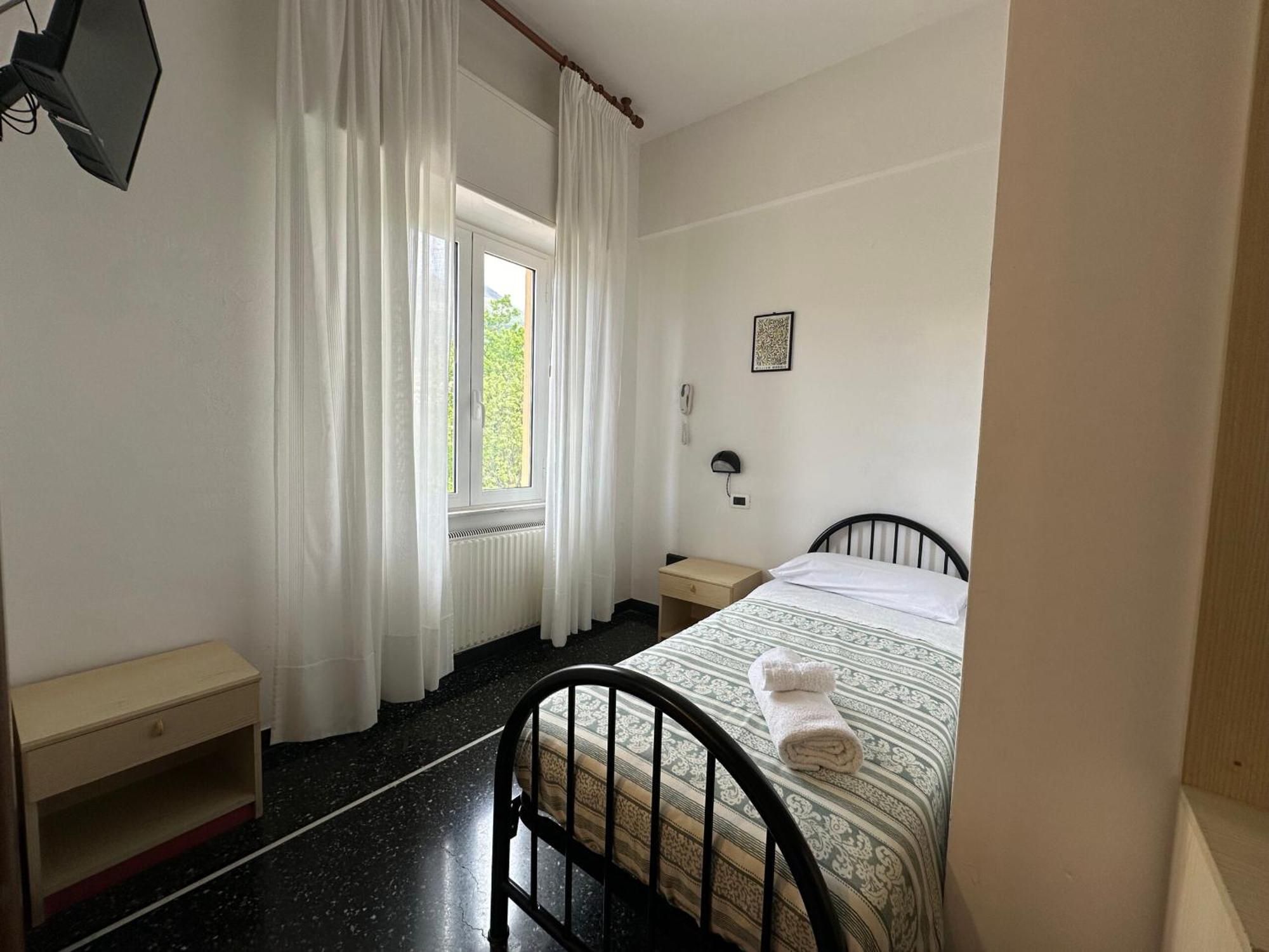 Hotel La Pineta Cogoleto Eksteriør billede